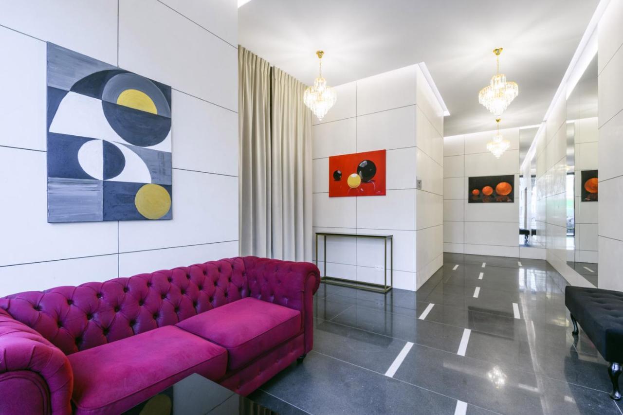 P&O Serviced Apartments Solec Varsavia Esterno foto
