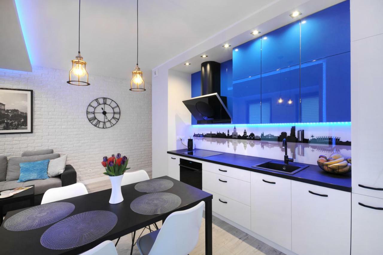 P&O Serviced Apartments Solec Varsavia Esterno foto