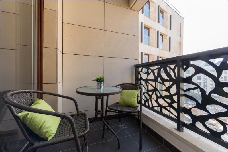 P&O Serviced Apartments Solec Varsavia Esterno foto